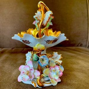 Ornate Porcelain Statue Dish - Beautiful for small jewelry or mints